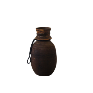 כד עץ שבטי עם טבעות